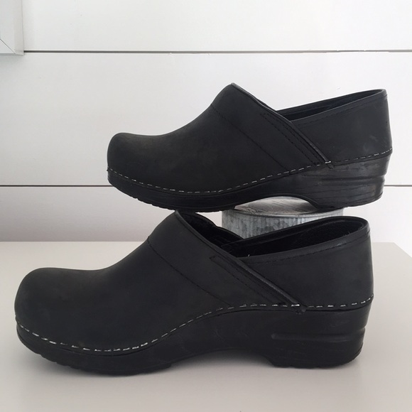 Sanita black clogs Clearance